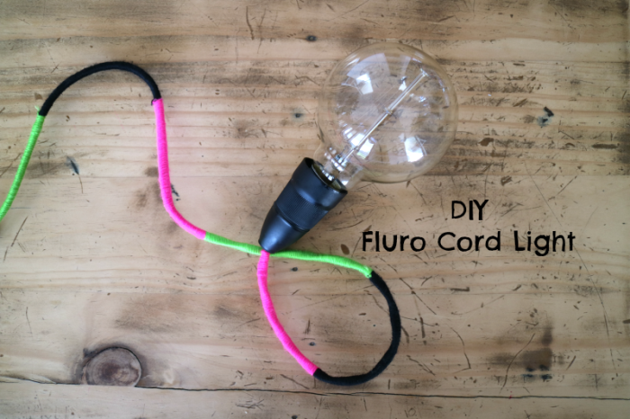 DIY_FLURO_CORD_LIGHT