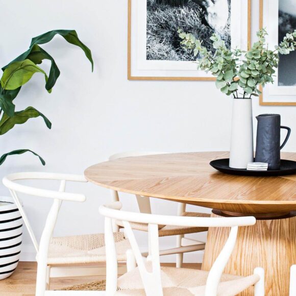 New Trend In Dining: Round Tables