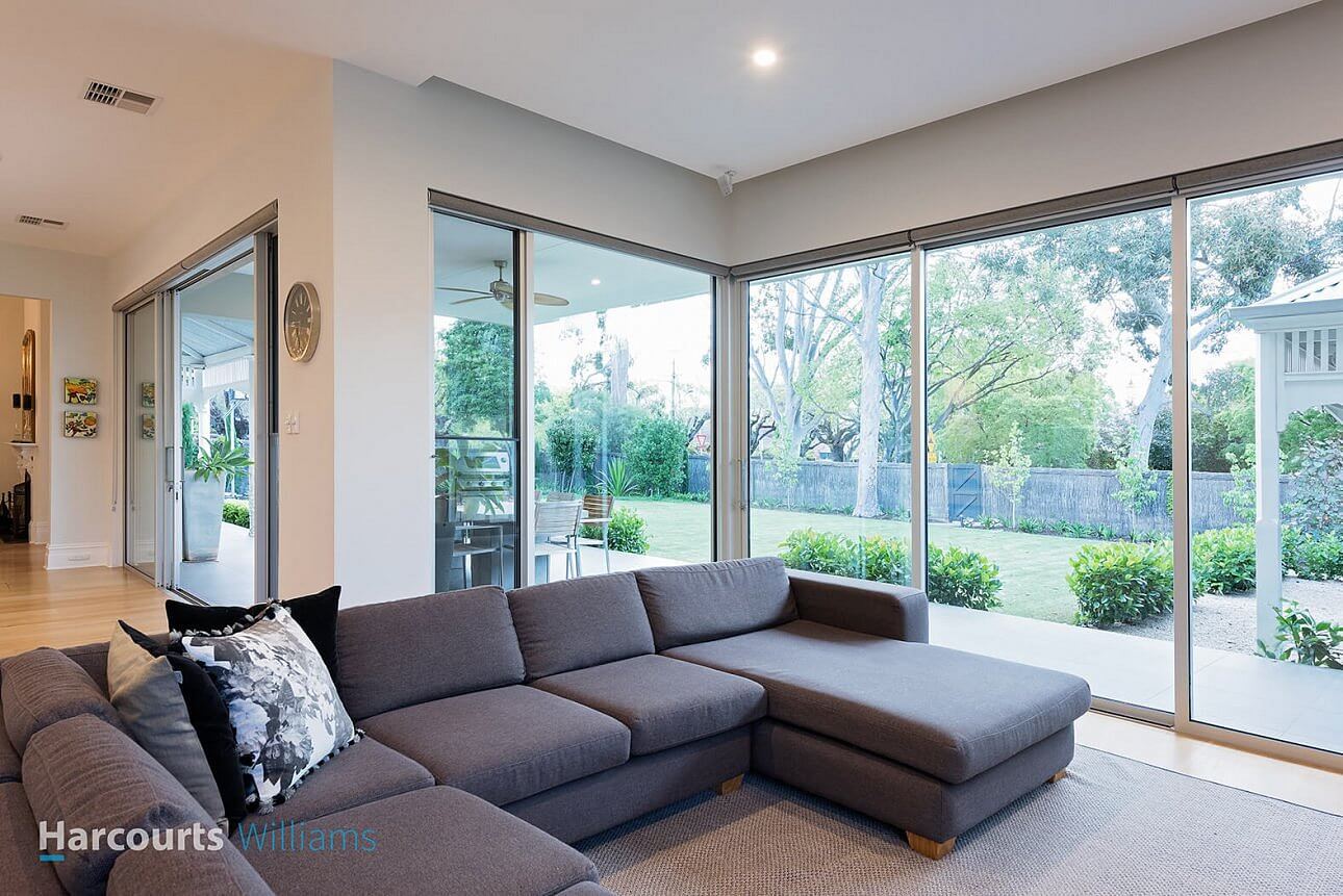 w1575-h1051-2013140153_9_pi_161019_043227