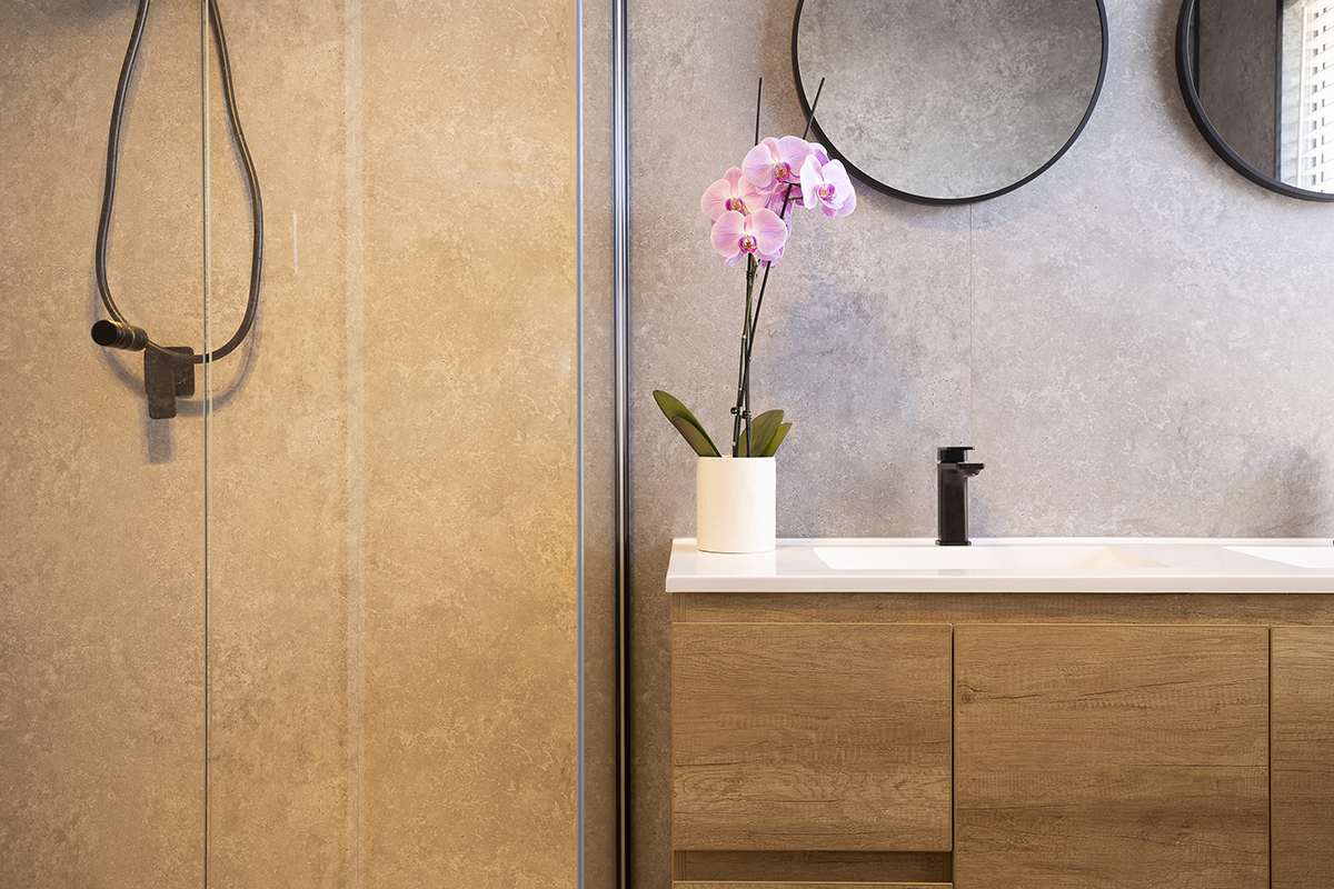 Grout Free Shower Wall Panels