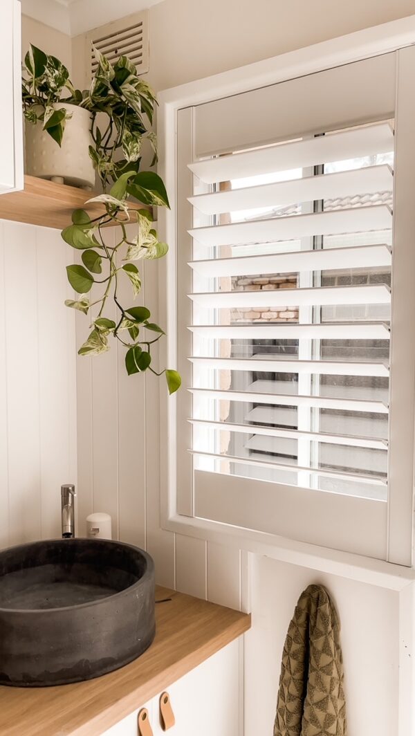 How to Paint Aluminium Window Frames